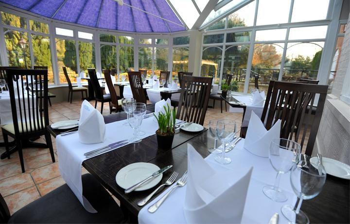 The Bannatyne Spa Hotel Хейстингс Екстериор снимка
