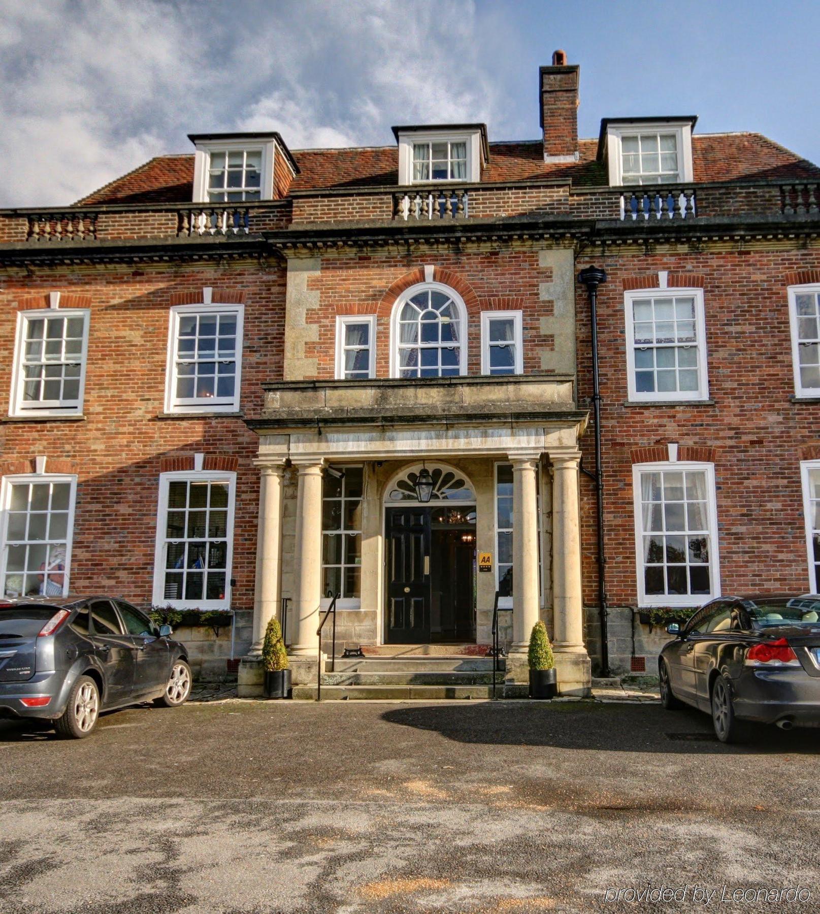 The Bannatyne Spa Hotel Хейстингс Екстериор снимка